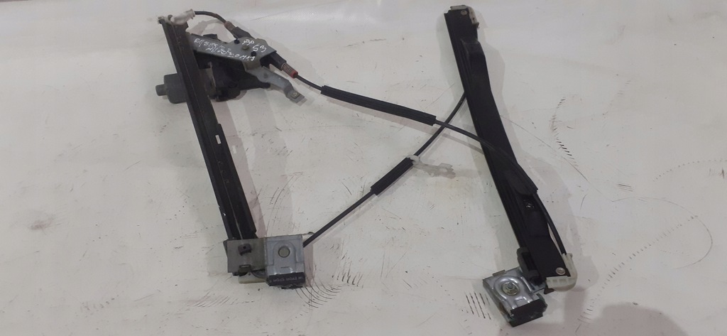 фото №1, Mondeo mk3 підйомник скло перед правий