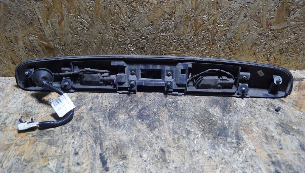 фото №11, Nissan note e11 накладка кришки задня мікровимикач