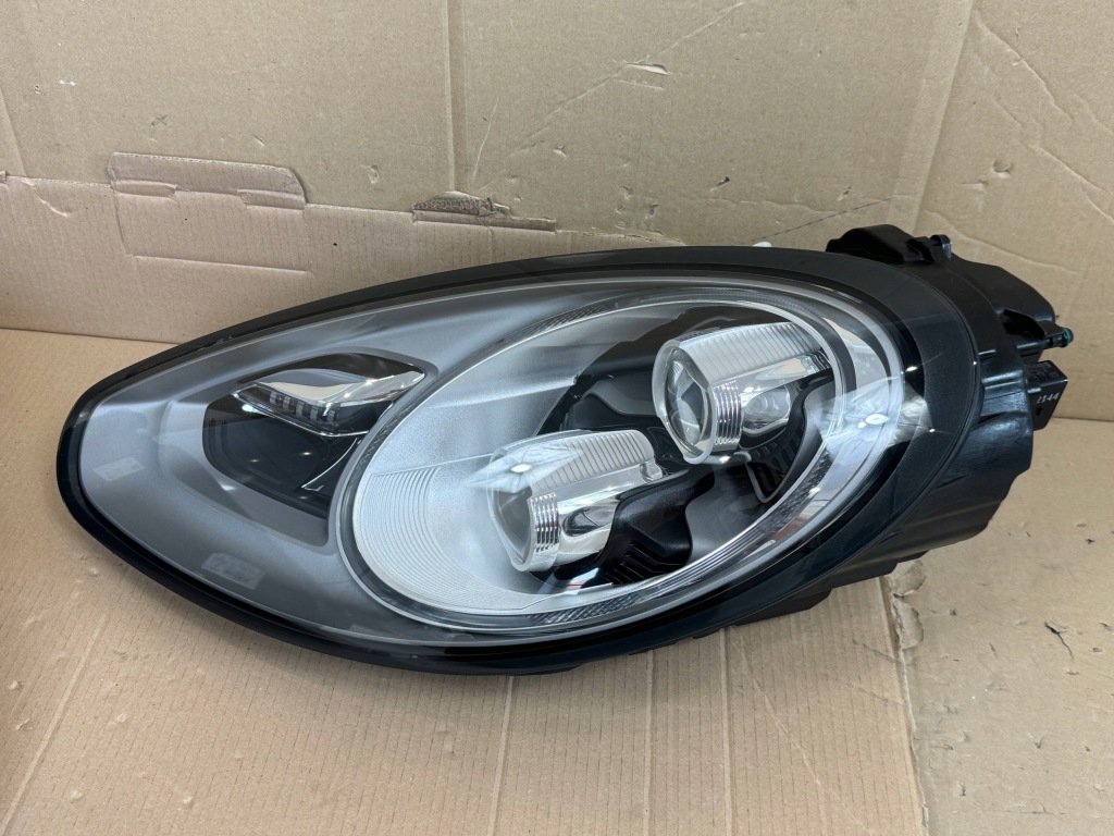 фото №16, Porsche panamera 970 lift лампа full led левая правая комплект org