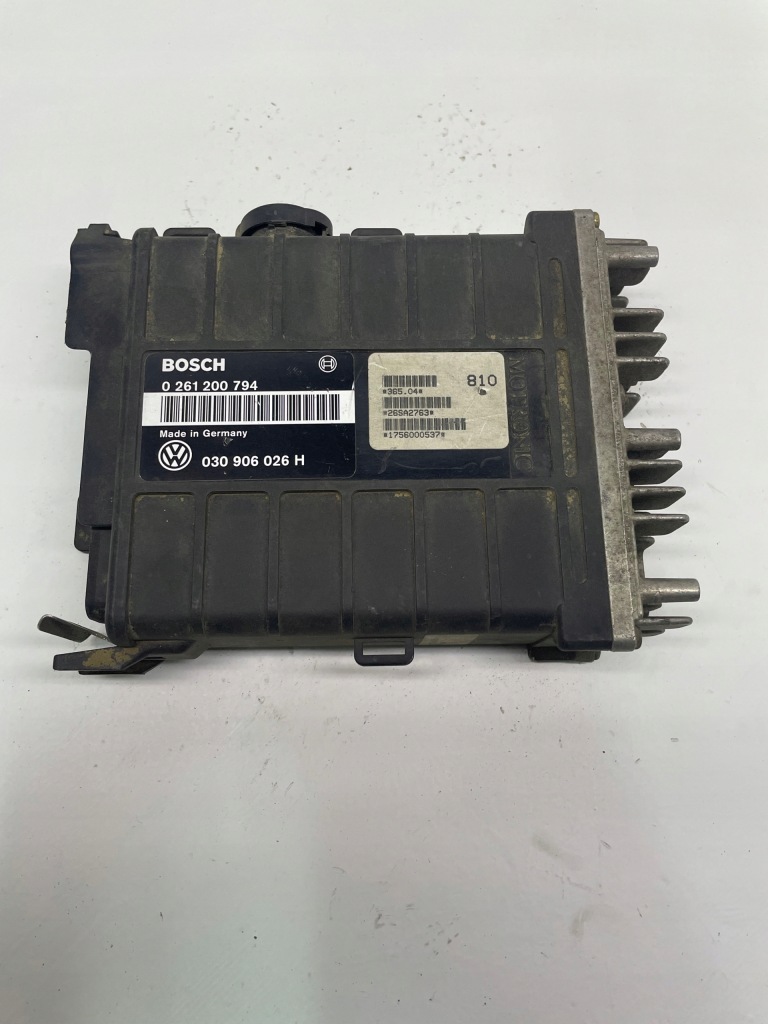 фото №1, Бортовий комп'ютер блок керування vag 0261200794 030906026h
