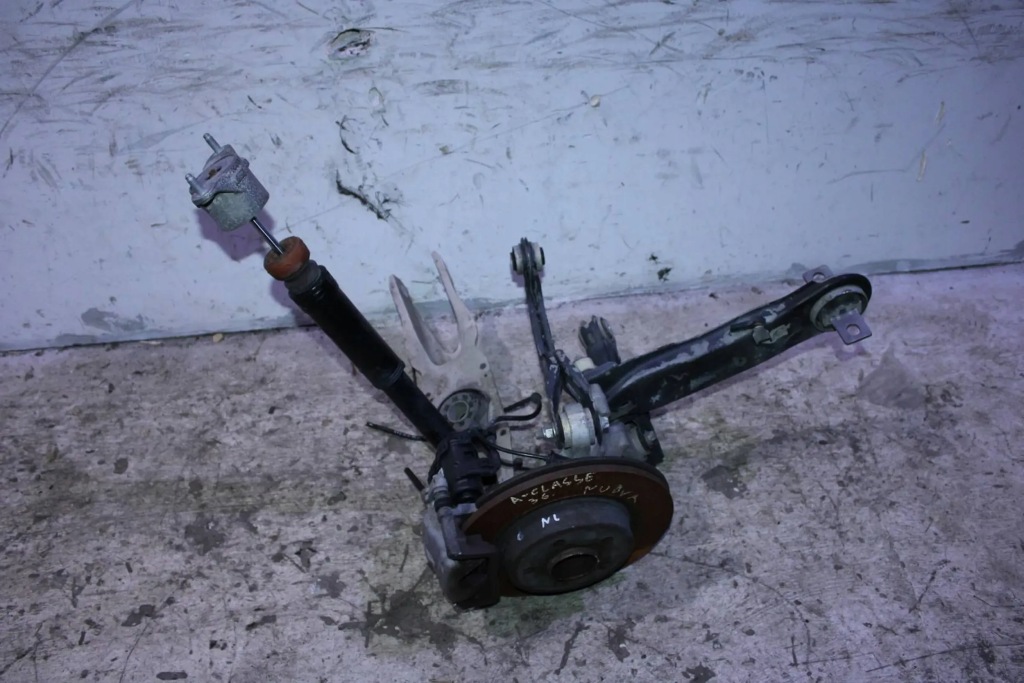 фото №1, Поворотный кулак правая задняя задняя mercedes w176 w246 a-klasa