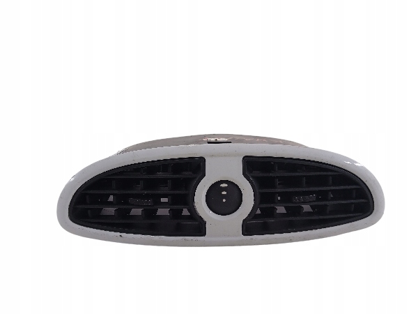 фото №1, Renault clio iii решётка обдув средняя белый