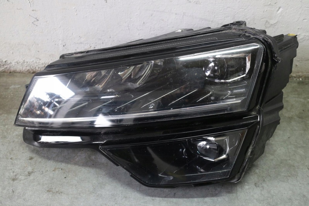 фото №1, Лампа левая левый перед skoda karoq full led 57b941015d