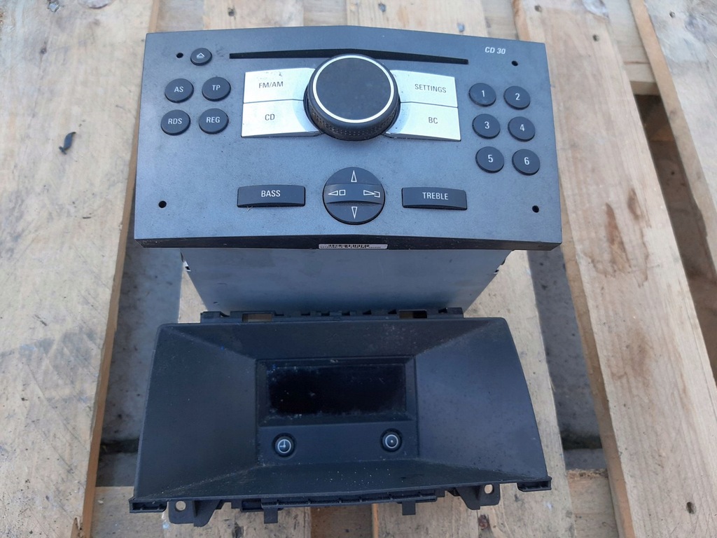 фото №1, Радио opel astra iii cd30 дисплей комплект