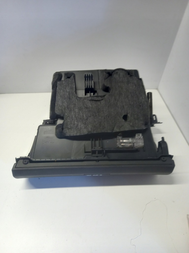 фото №4, Бардачок пасажира mercedes-benz w169 a klasa