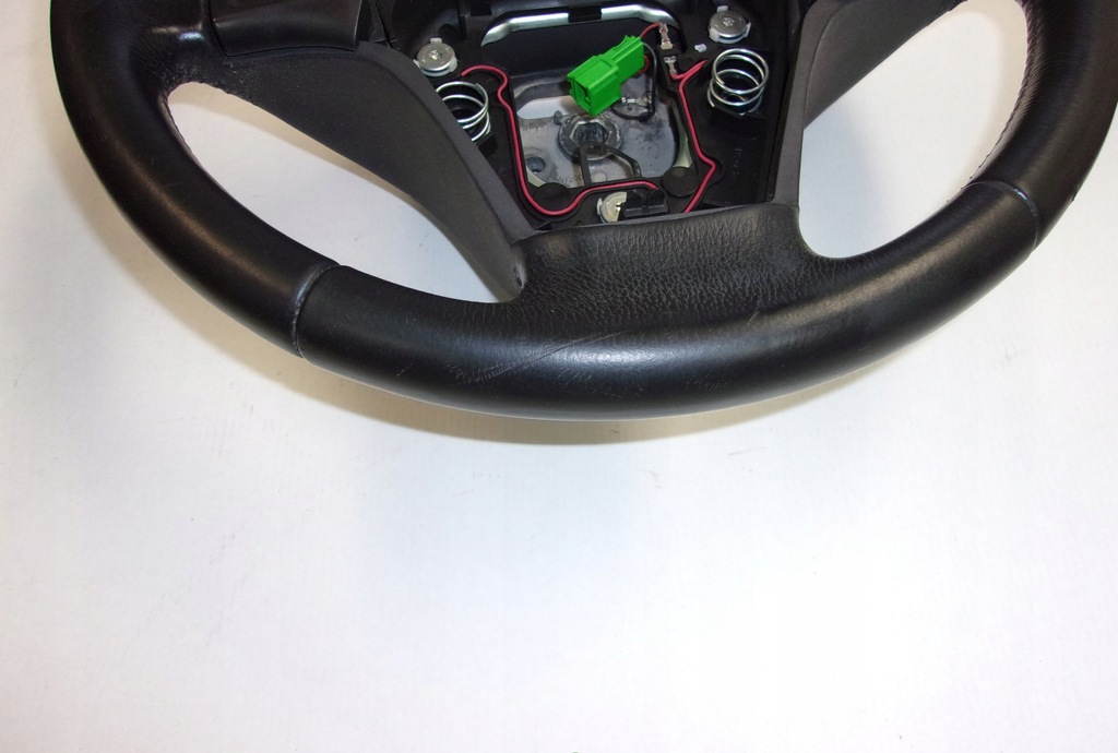 фото №4, Volvo v50 s40 ii повітропровід шкіра