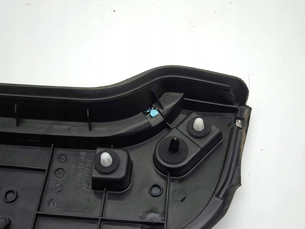 фото №8, Citroen c5 aircross 2024 молдинг стекло боковой 9819474677