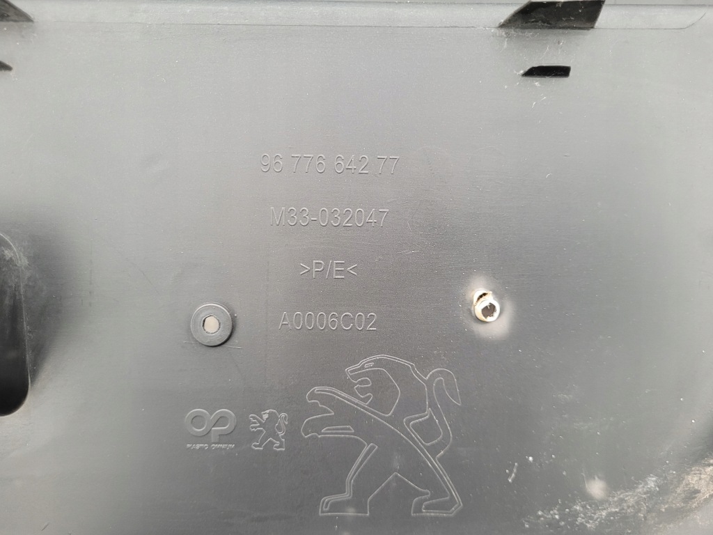 Peugeot 301 | бампер задний задний седан 9677664277 | 1512 в Украине