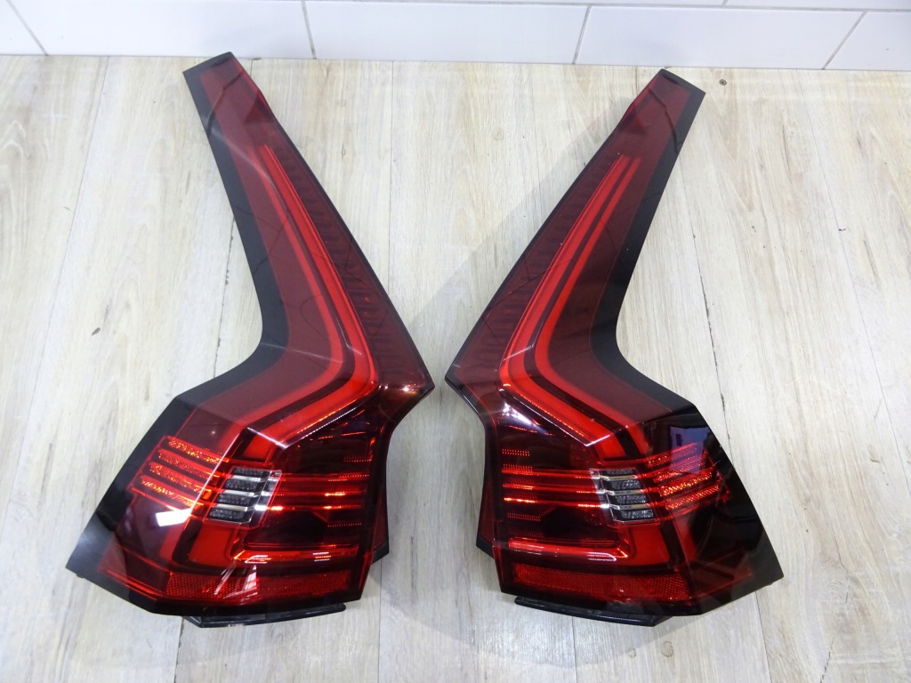 фото №1, Volvo v90 lift 20- лампа задняя левая led 31655868