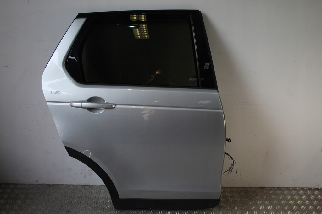 фото №1, Дверь правый задняя задние discovery sport l550