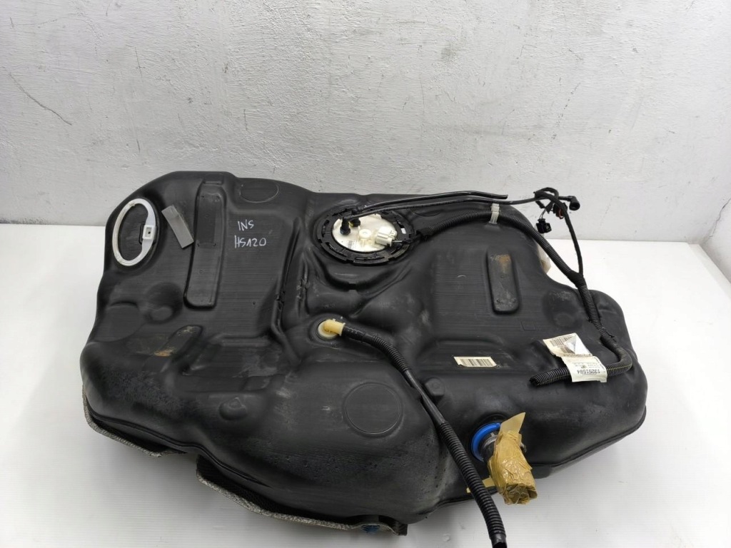 Купити Бак пального насос opel insignia a 2.0cdti 15776410