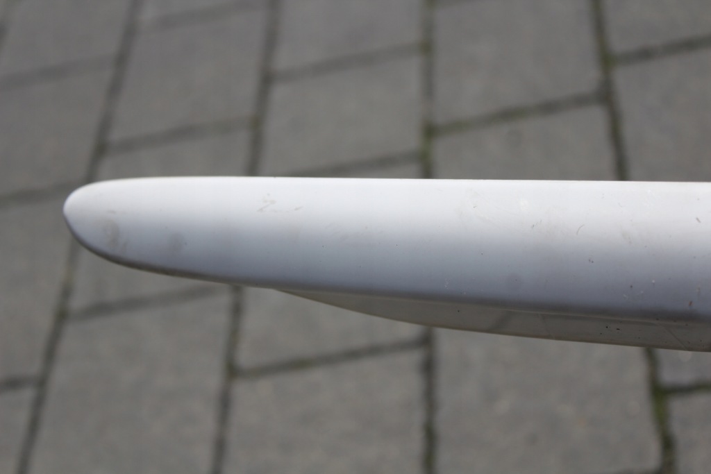 фото №9, Avensis verso молдинг накладка освещение номерного знака rej освещение контактор