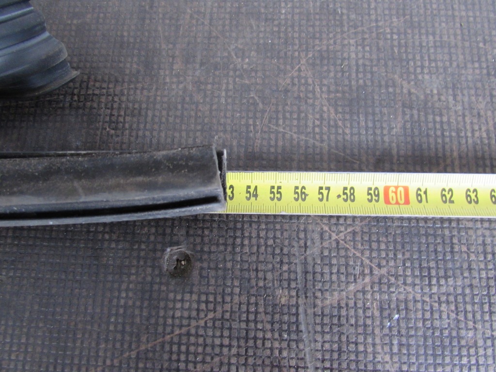 фото №10, Прокладка правый перед 13290344 opel astra h 04-14r.hb 5d