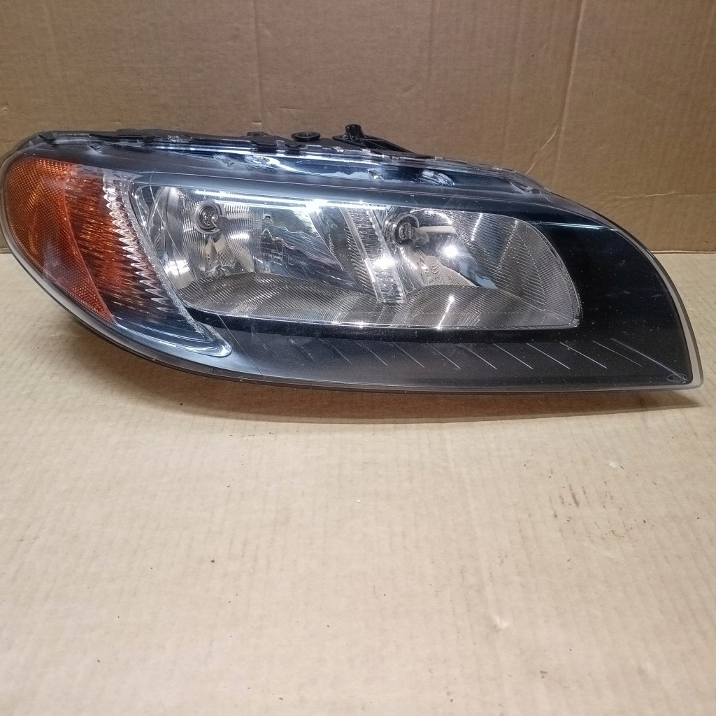 фото №1, Фара kompletny volvo s80 europa 30796138