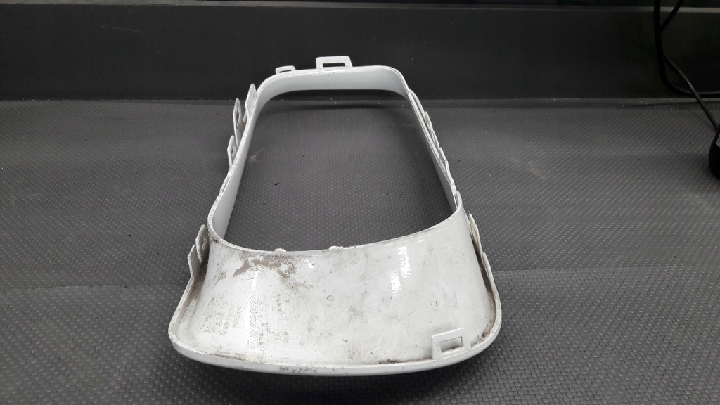 7405381 рамка ґрати ліва бампера mini cooper f60 Доставка