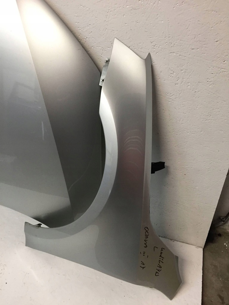 фото №16, Kompletny перед капот крила бампер pas skoda octavia iii 3 17r kod la7w