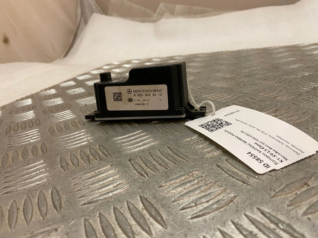 фото №6, Mercedes-benz glc x253 c253 2018 преобразователь напряжения / модуль преобразователя