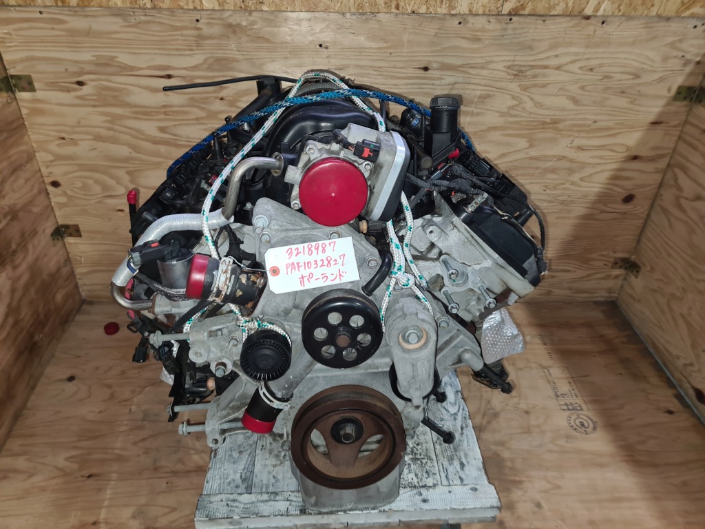 Двигун chrysler 300c 5.7 hemi durango aspen ram комплектний  tnxe Зі Шроту