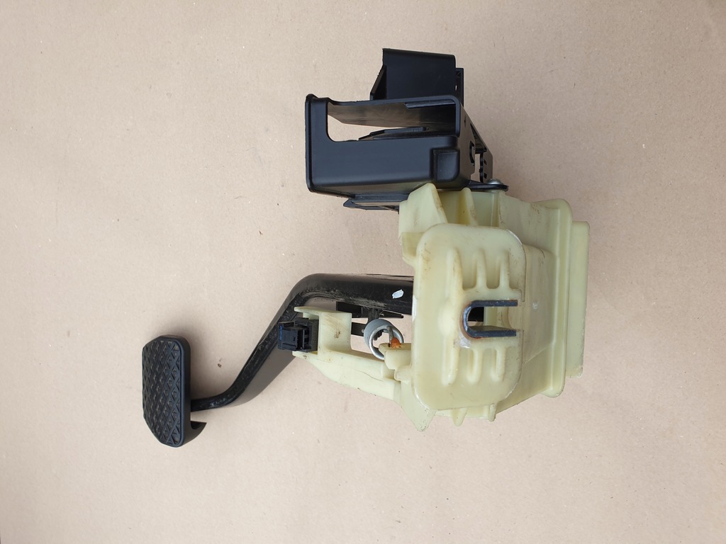 фото №7, Педаль тормоза каркас bmw x6 e71 оригинальный номер europa автоматическая коробка передач 1160421 679100