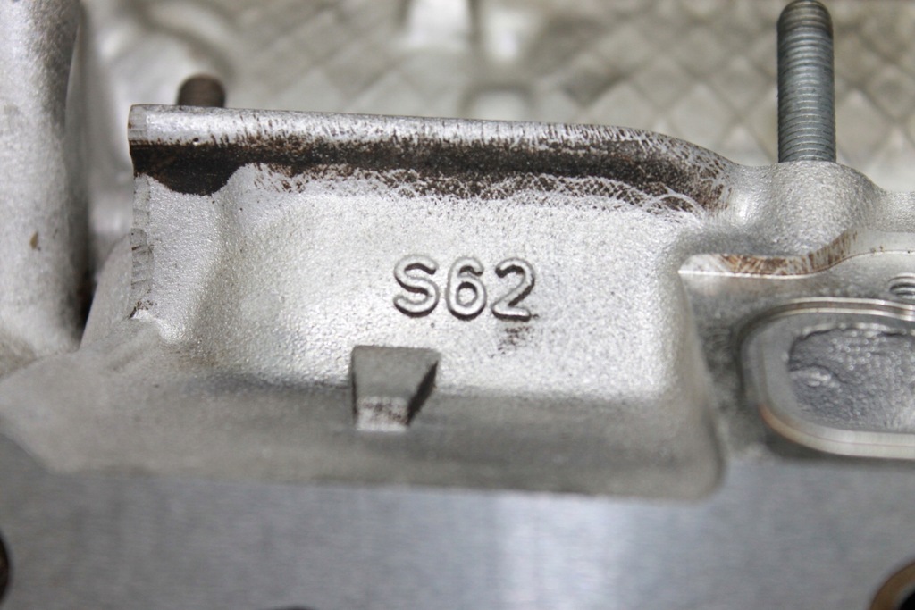 фото №9, Bmw e39 m5 z8 e52 5.0i s62b50 400km - головка двигуна комплектна 1-4 1407006