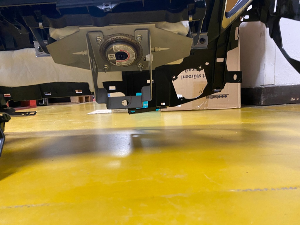 фото №5, Оригинальная приборная панель консоль infiniti q50 ремни подушка безопасности