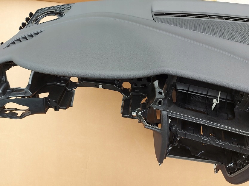 фото №11, Audi a5 приборная панель приборная консоль оригинал 8t1857041f coupe