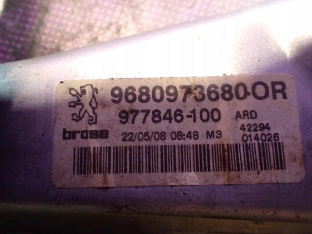 фото №6, Peugeot 308 i t7 kombi підйомник скло задня правий 9680617480 0130822448