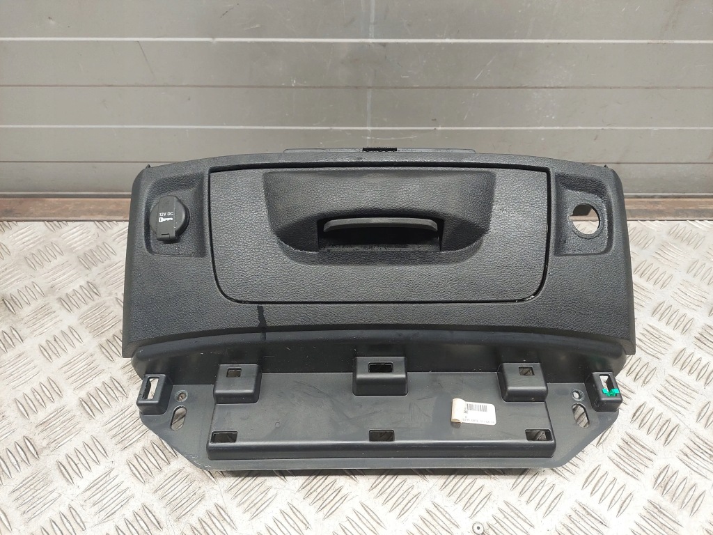 фото №1, Dodge ram 1vy88trmaa середина бардачки, полка