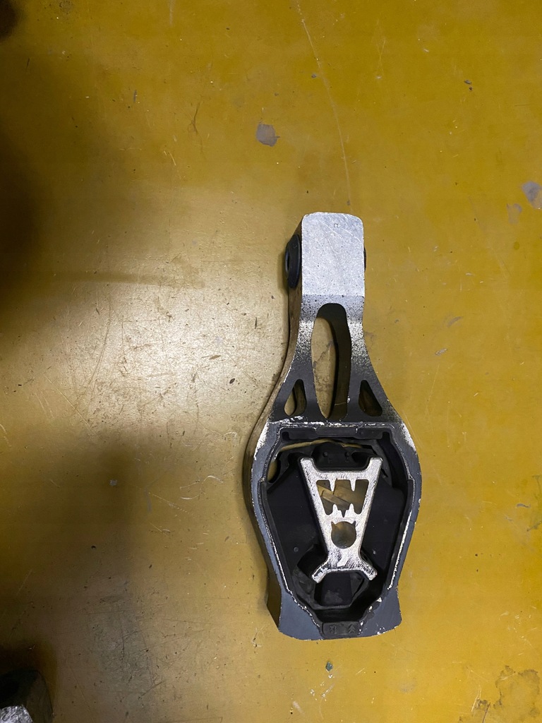 фото №1, Подушка нижняя кронштейн двигателя peugeot citroen