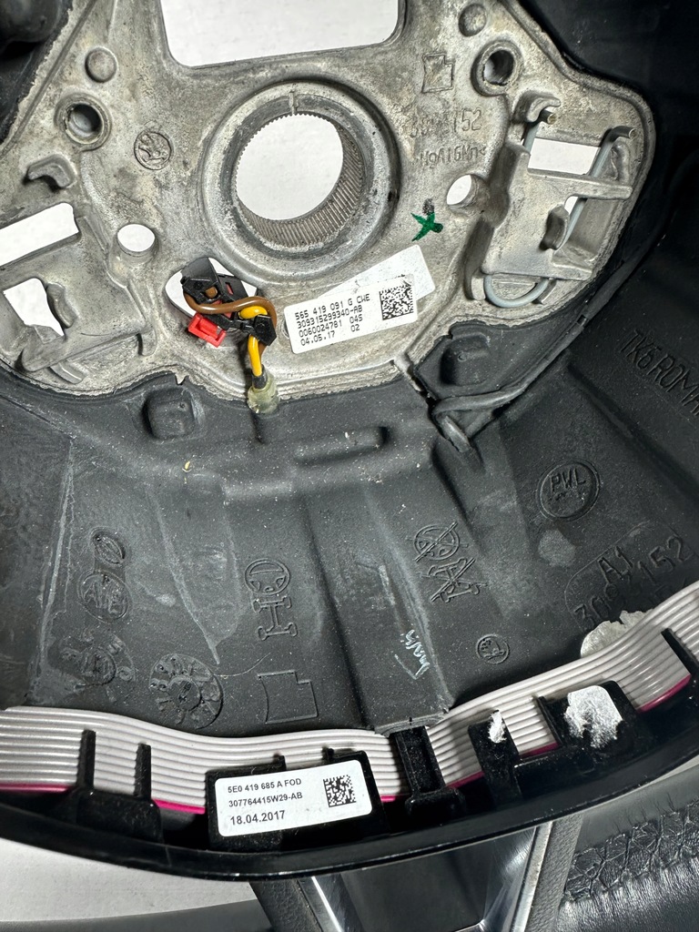 фото №6, Kodiaq повітропровід шкіряний multi 565419091g