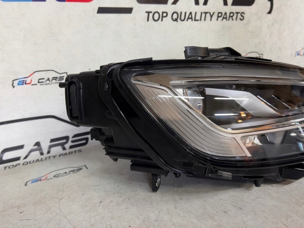 фото №3, Audi a3 8v lift full led matrix лампа правая перед