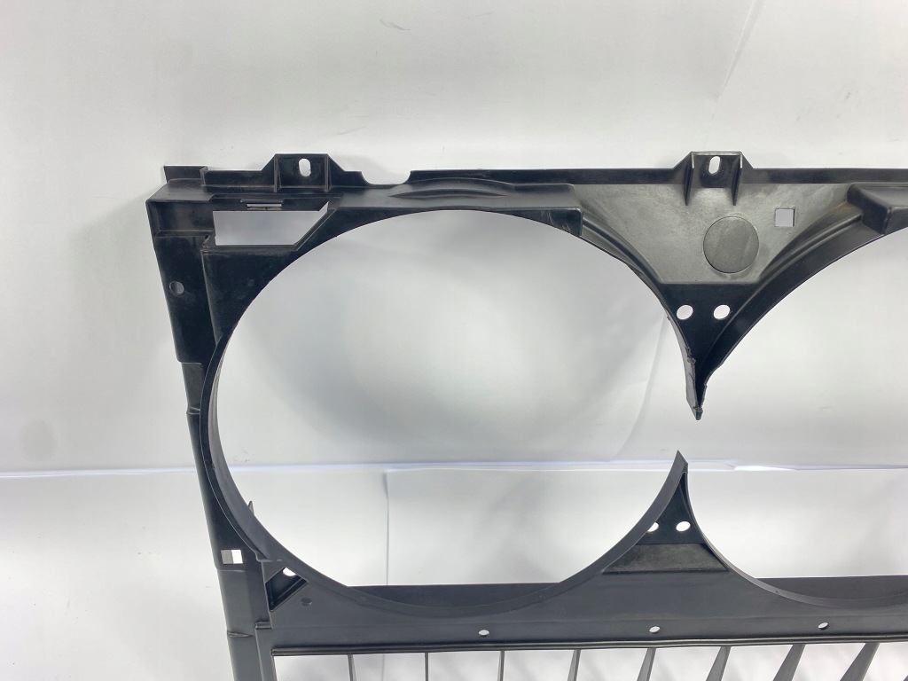 Корпус захист вентиляторів радіатора кондиціонер mercedes w140 420 500 1405051755 Недорого