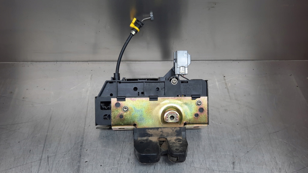 фото №1, Замок кришки багажника 30753071 4 pin volvo xc90