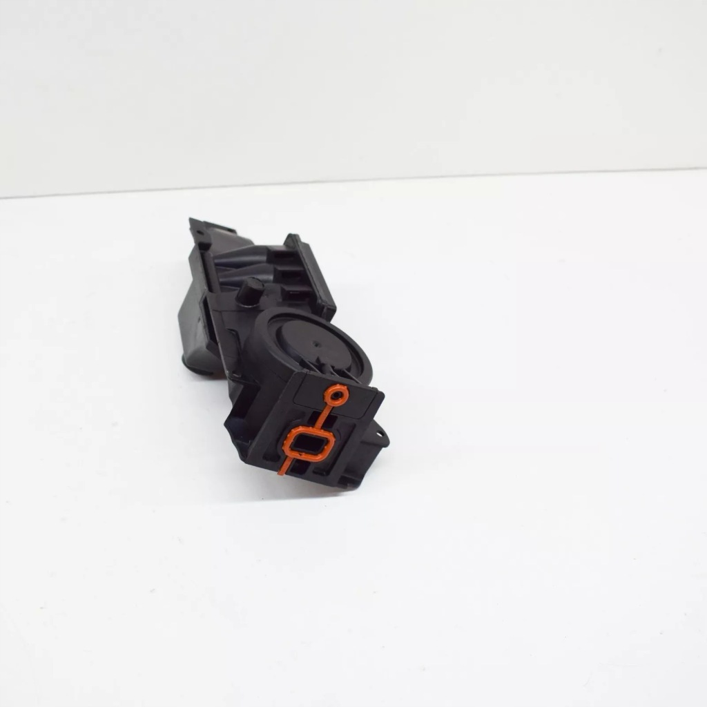 фото №1, Audi a3 8p oil сепаратор 022103515b