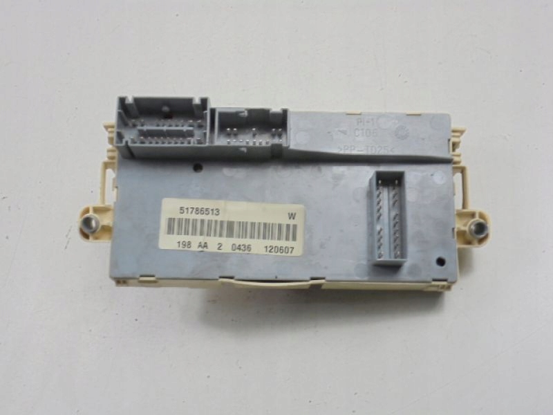 фото №5, Fiat bravo ii 198 коробка предохранителей 51786513