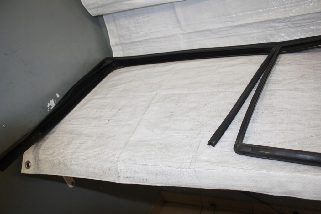 фото №4, Vw touran прокладка зовнішня двері перед задня 2003-2010