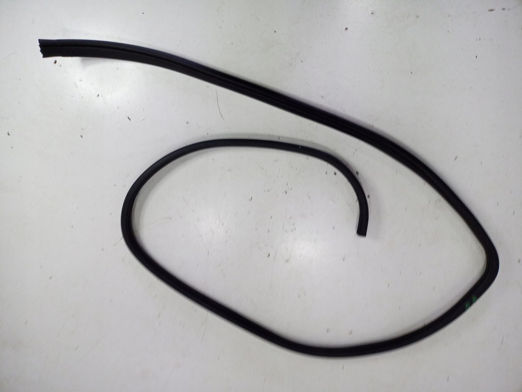 фото №1, Прокладка дверь правый перед kia optima iii