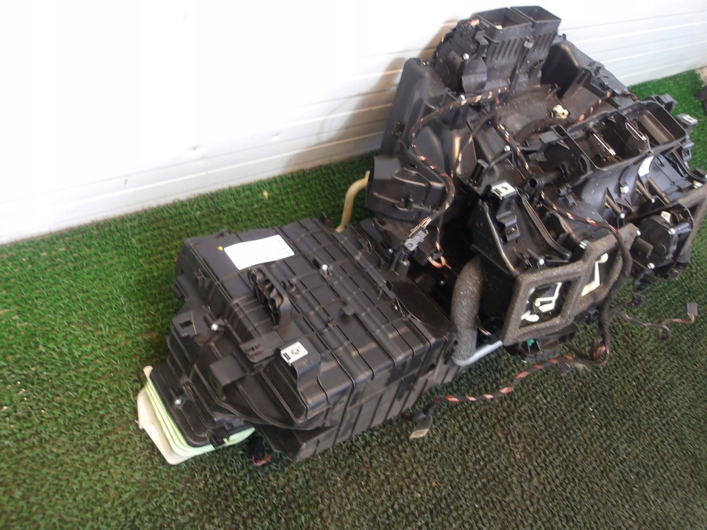 фото №8, Bmw 5 f10 f11 10-17 отопитель корпус отопителя 9197019 europa оригинальный номер