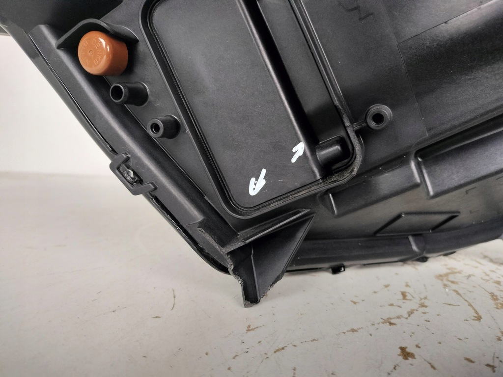 фото №11, Лампа правая фара skoda kamiq 658 18- full led