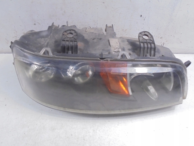 фото №13, Лампа права передня fiat punto 176_ 89100451 1.91l дизель 51kw 2000