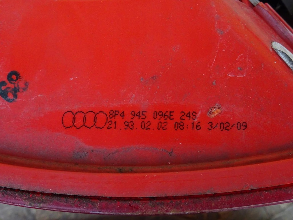 фото №13, Audi a3 8p 8p4 5d sportback lift 08-12 лампа права задня задня led 8p4945096e