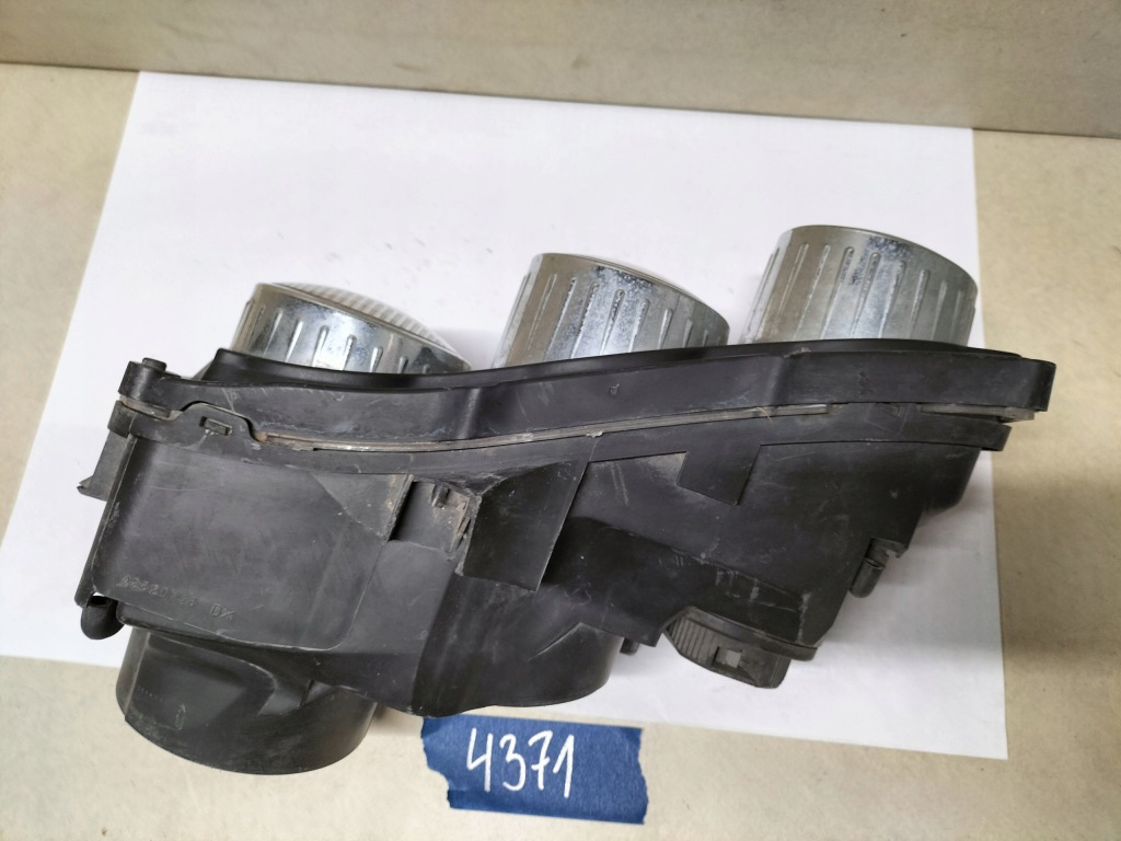 фото №16, Alfa romeo 159 фара правый 60682088 szczecin-gorzów- poznań 4371