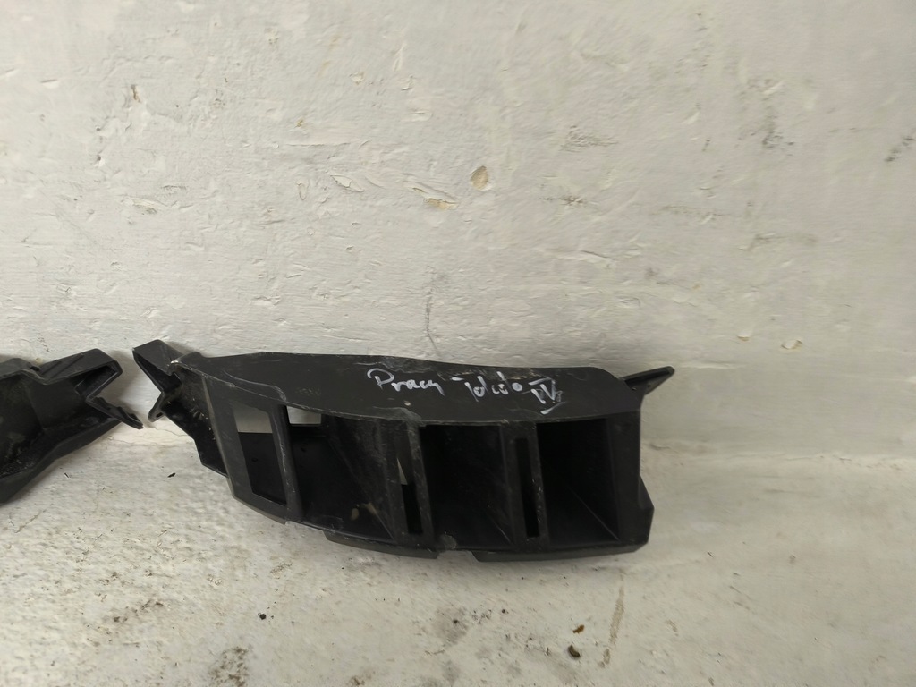 фото №9, Направляющая бампера заднего skoda rapid toledo iv