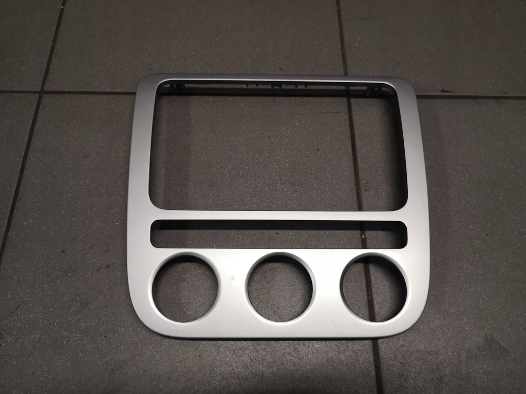 фото №1, Рамка защита консоли vw scirocco 1q0858071f