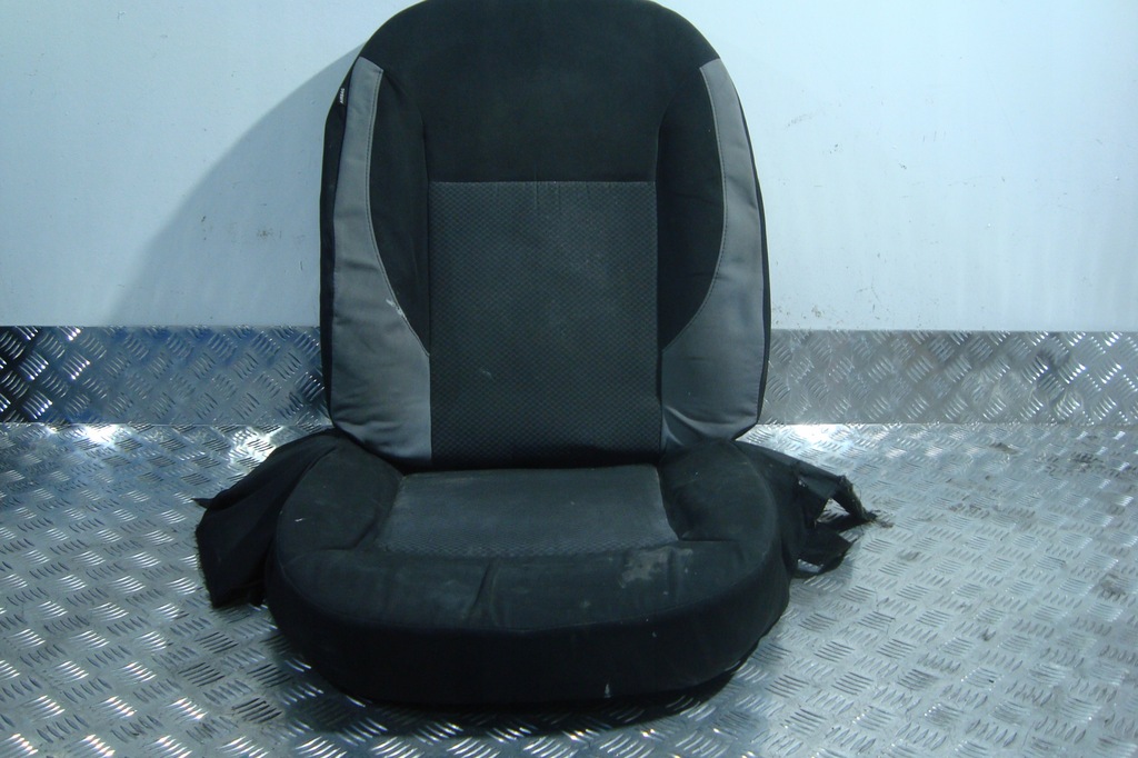 фото №1, Сиденье обшивка правый перед пассажира dacia sandero ii 12-
