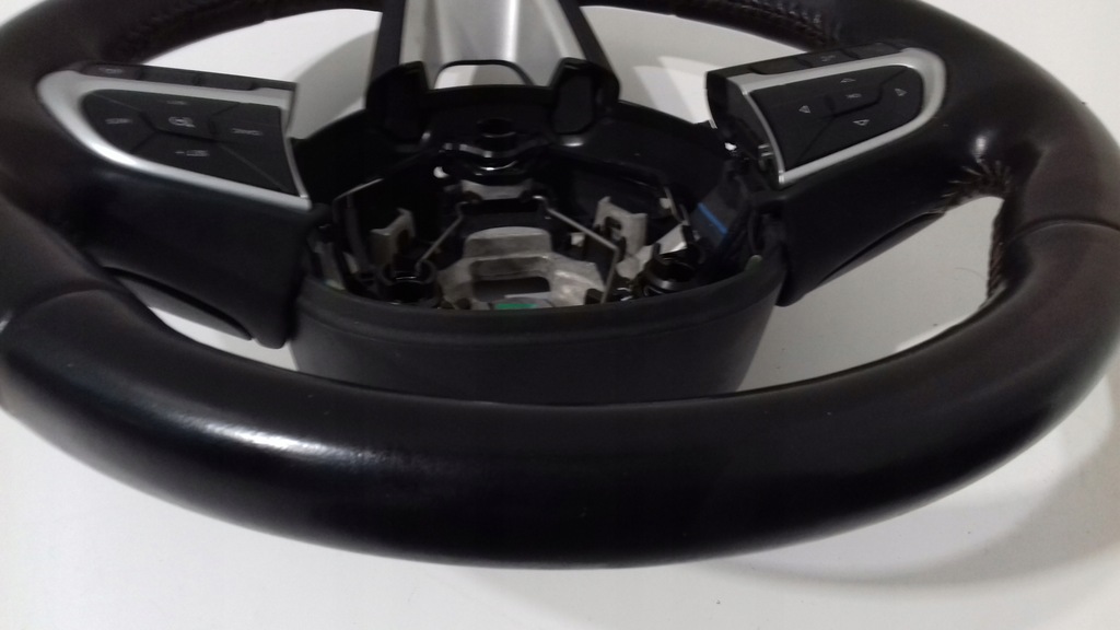 фото №8, Jeep compass воздуховод 1051661 кожа 2017-