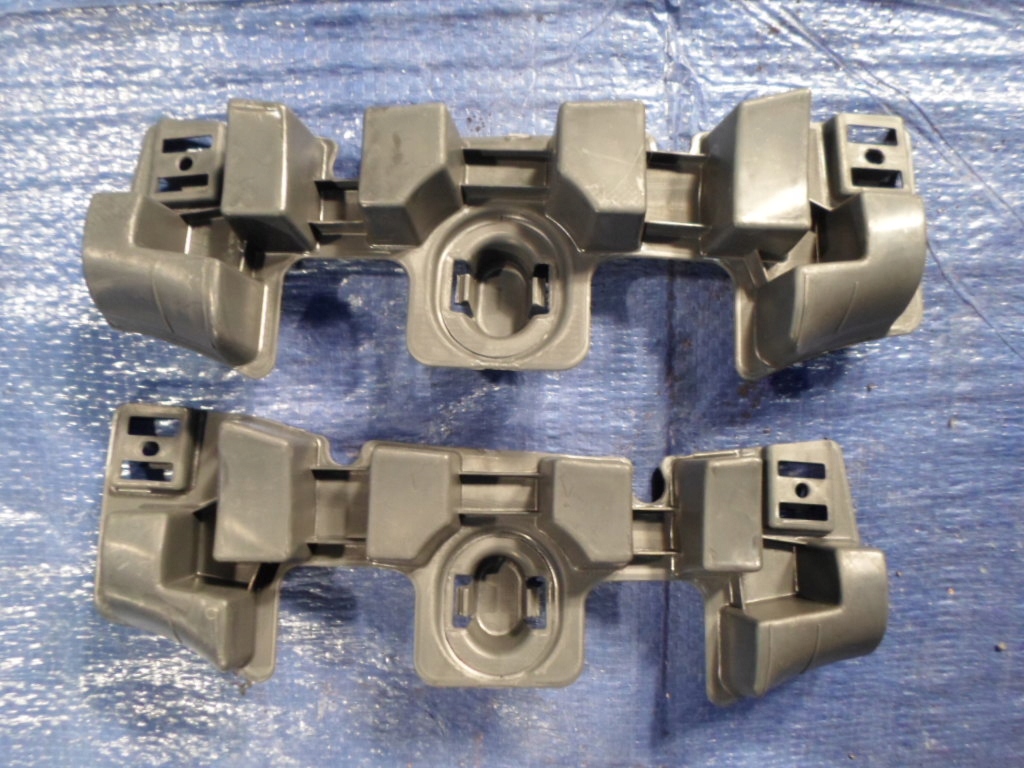 фото №1, Vw amarok кронштейн левая 2h0867453