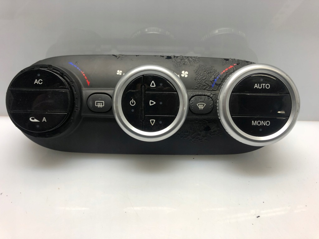 Купить Панель кондиционера fca 156101737