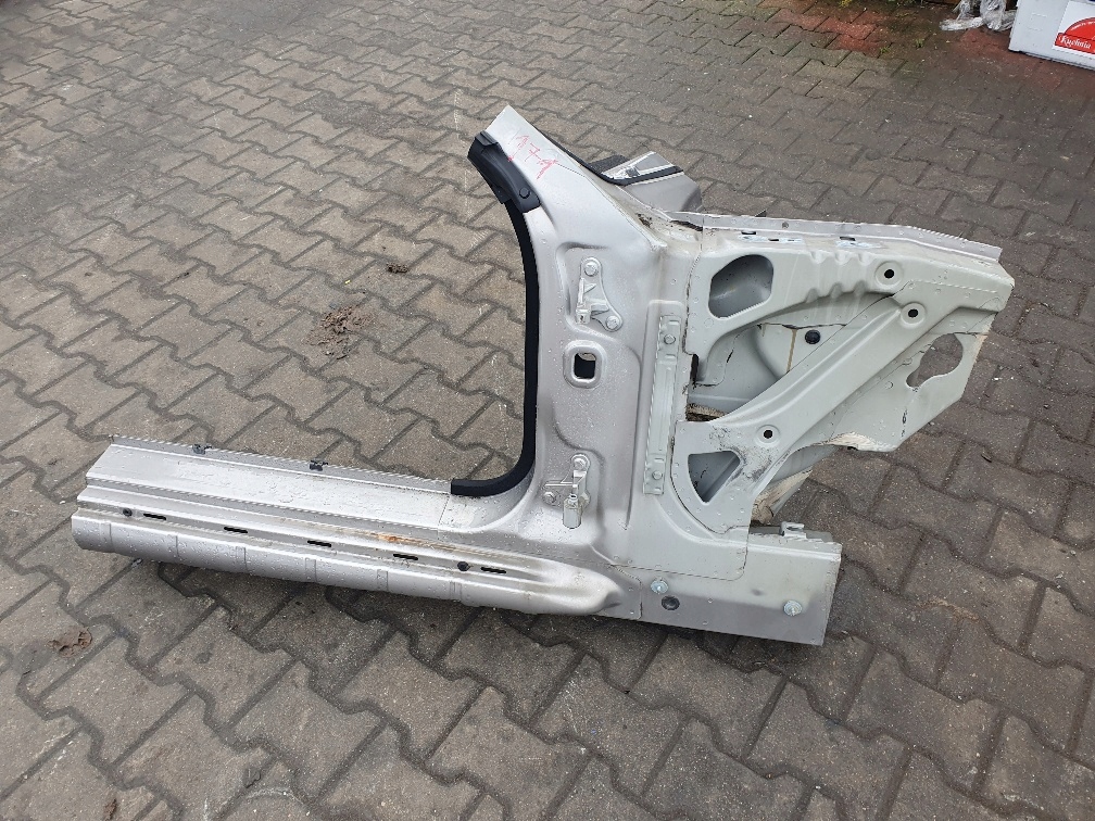 фото №1, Mercedes slk 171 чверть поріг блок двигуна правий перед