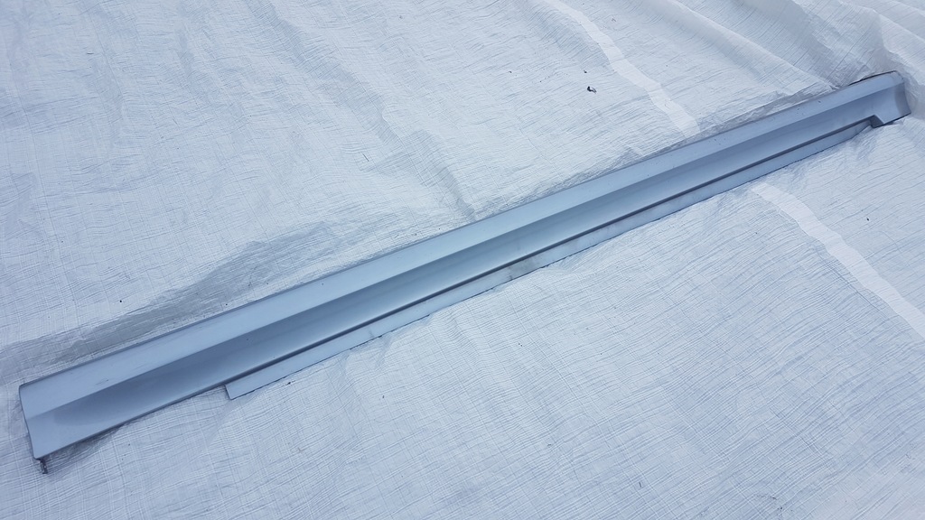 фото №1, Mercedes b w245 391 молдинг левая порог